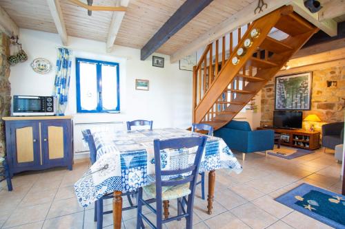 Le Gaoulac'H I Vue mer & Grand jardin in Crozon