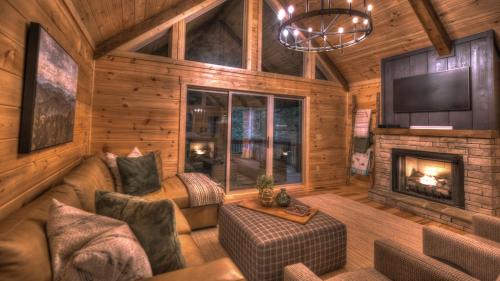 The Retreat at Laurel Creek - image 2