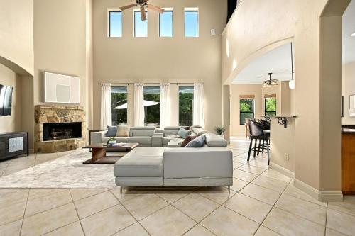 Lakeway Hillside Haven in Lakeway, USA