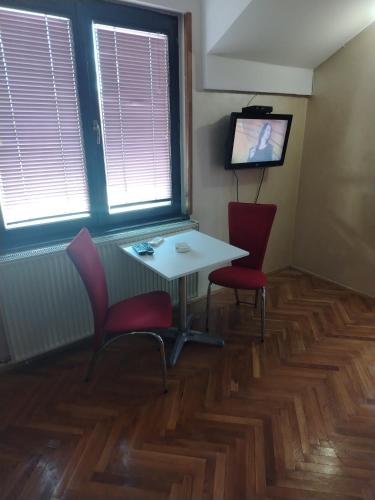 Stan na dan Iva 3 in มาโลซาบูชเย