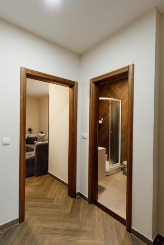 Apartmani Jela Zlatar - image 4