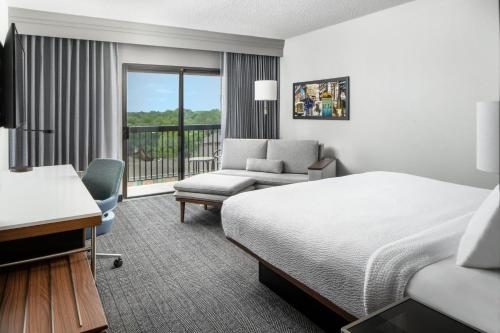 Courtyard by Marriott New Orleans Metairie in 梅塔里
