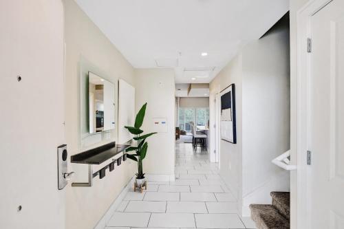 Entrance, Villa Vista-2 Story w 3Bdrms & Golf View near Doral Golf Resort and Spa