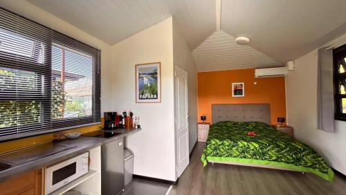 TAHITI - Domaine Mango Lodge in Papara