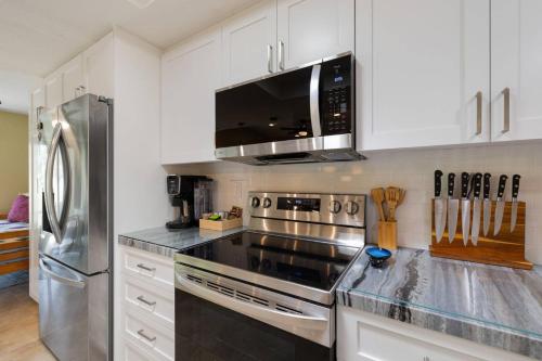 Summit, 72319 Sommerset Dr, Palm Desert in Palm Desert, USA