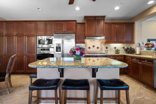 Brava, 1044 Via Fortuna, Palm Desert in Palm Desert, USA