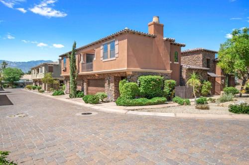 Brava, 1044 Via Fortuna, Palm Desert in Palm Desert, USA