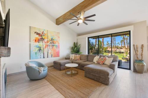 *Palm Valley CC - 76694 Chrysanthemum Way in Palm Desert, USA