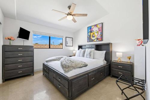 Home - 45374 Garden Square, Palm Desert in Palm Desert, USA