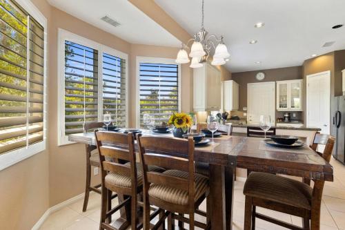 Versailles, 6 Cartier Court, Rancho Mirage in Rancho Mirage, USA