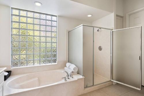 Versailles, 6 Cartier Court, Rancho Mirage in Rancho Mirage, USA