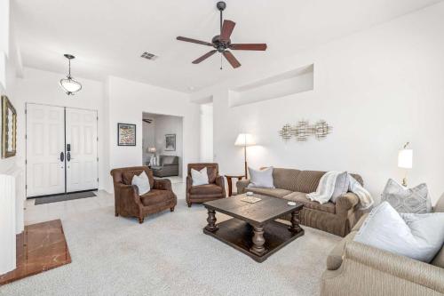 Home - 38671 Desert Mirage Dr, Palm Desert in Palm Desert, USA