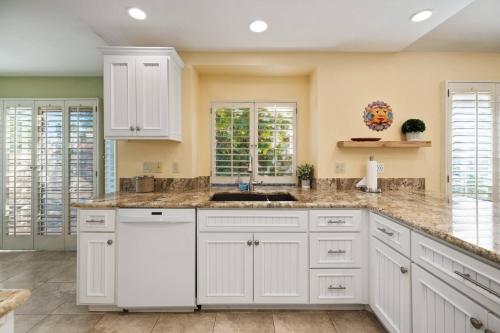 Desert Breezes, 43601 Saint Kitts Ct, Palm Desert in Palm Desert, USA