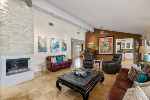 Home - 73005 Haystack Rd, Palm Desert in Palm Desert, USA