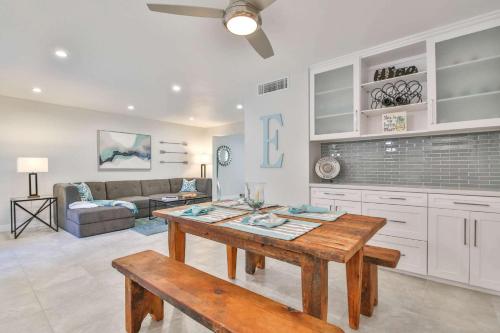 *Sandroc Condominiums #26, 45451 Lupine Lane in Palm Desert, USA