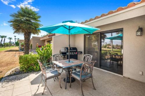 *Palm Desert Resort CC, 77138 Pauma Valley Way in Palm Desert, USA