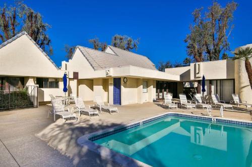 *Sandroc Condominiums #26, 45451 Lupine Lane in Palm Desert, USA