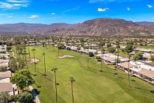 Rancho Las Palmas, 40 Durango Circle, Rancho Mirage in Rancho Mirage, USA