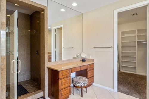 Home - 46219 Cypress Estates Ct, Palm Desert in Palm Desert, USA