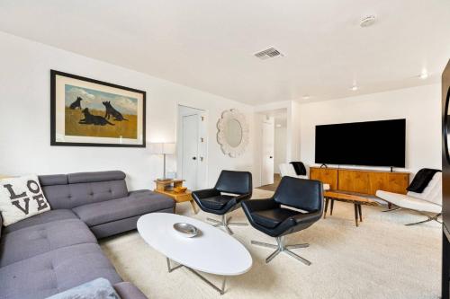 Home - 44505 San Carlos Ave, Palm Desert in Palm Desert, USA
