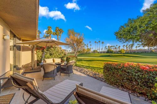 *Palm Valley CC, 76687 Chrysanthemum Way in Palm Desert, USA