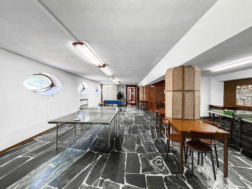 virtuve, Appartamento sulle piste da SCI con SALA GIOCHI in Temu