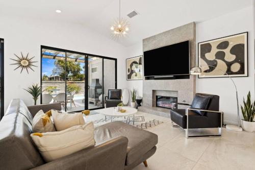 Home - 230 Strada Nova, Palm Desert in Palm Desert, USA