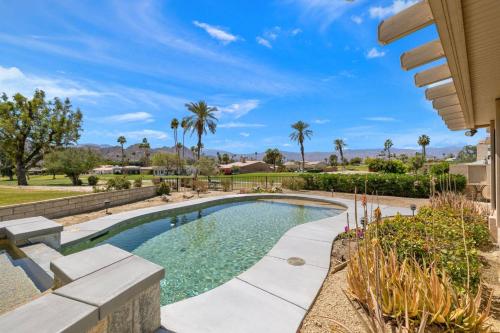 Home - 77305 Indiana Ave, Palm Desert in Palm Desert, USA
