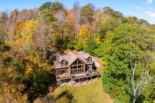 Game Room, Deck and Views Idyllic Slaty Fork Home in Slaty Fork, USA