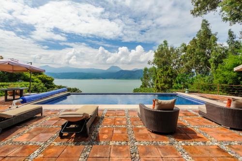 Serene Summit, Lakeview Serenity at La Peña in Valle de Bravo, Mexico