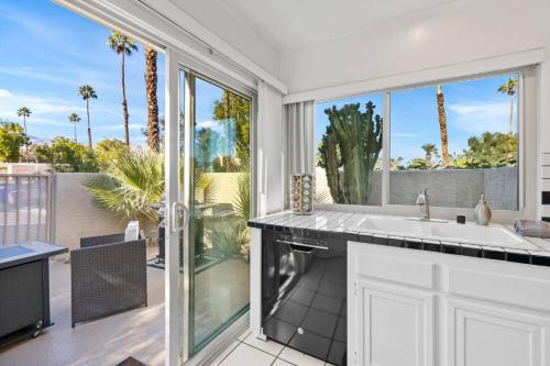 73718 Manzanita Ct - Palm Desert in Palm Desert, USA