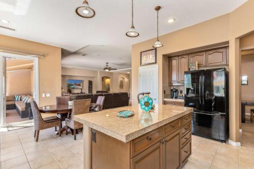 Chatham Court, 74095 Claridge Place Palm Desert in Palm Desert, USA