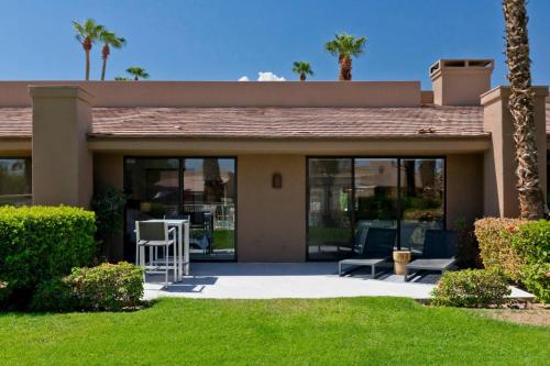 Palm Valley CC - 76800 Chrysanthemum Way in Palm Desert, USA