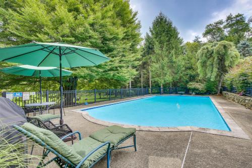 Serene Holmes Cottage Near Lakes and Trails! in Pawling