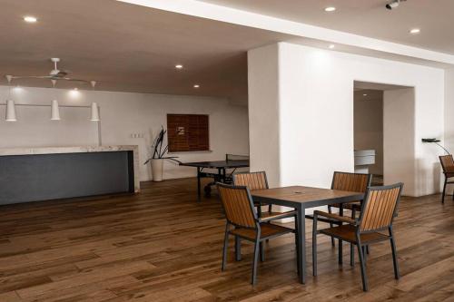 Beachfront Condo in Exclusive Zone in Puerto Vallarta, Mexico