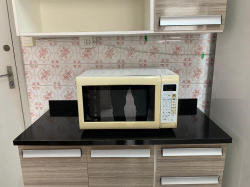 PIT01- Apartamento 4Min a pe da Praia da Pitangueias near Shopping La Plage