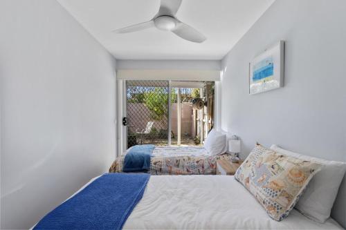 Three-Bedroom Apartment image 5