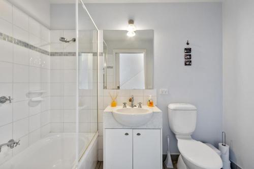 Three-Bedroom Apartment image 2