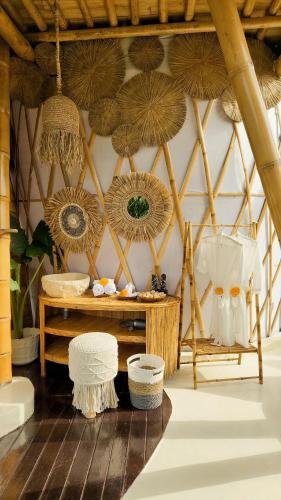 Instagenic Casa Savana Sidemen - Tap to explore photos