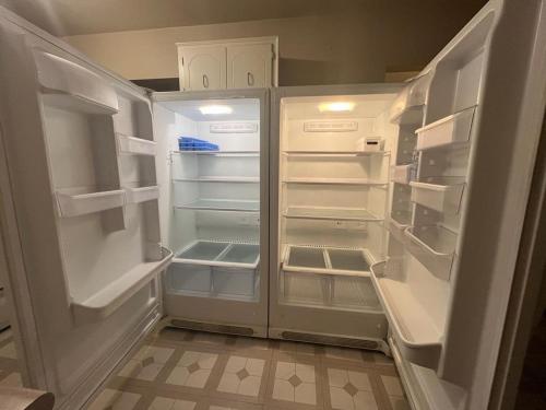 Budget Stay Near Langley Downtown- Year End Sale in Langley, Canada