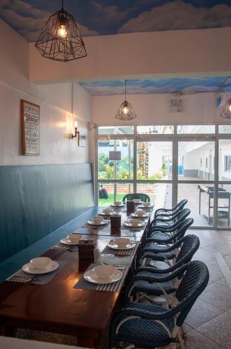 مطعم, Bolabog Beach Resort in Bulabog Beach