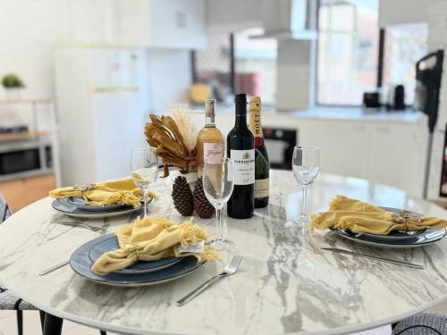 Macgregor 2bed studio 3ELC