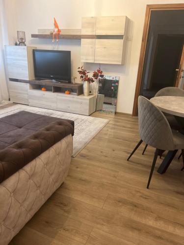 Central trei camere in 市中心