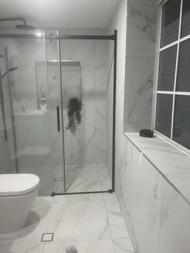 Spacious studio unit - Daisy Hill