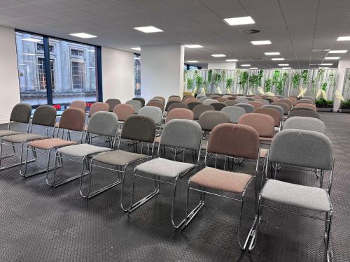 Hampton By Hilton Torquay - main image