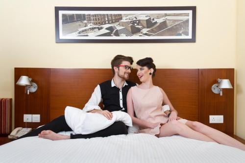 1 twin bed