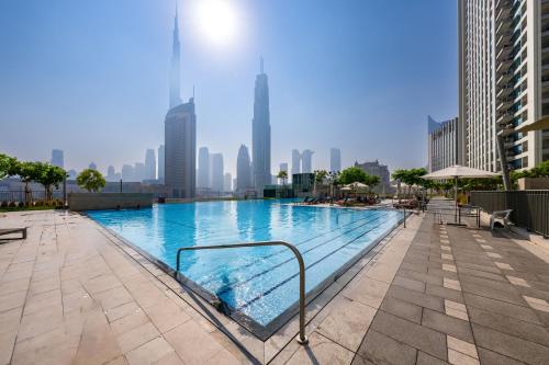 Exclusive Front Row Seats to Burj Khalifa Fireworks from Penthouse Level, Downtown Dubai, Dubaj (fotografie 5)
