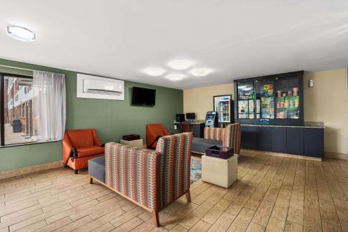 Suburban Studios Columbia Northwest in Columbia, USA