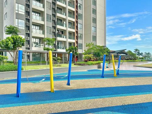 Playground, R&F Princess Cove Seine Region NearCIQ by Stayrene near JJ Thai Cuisine