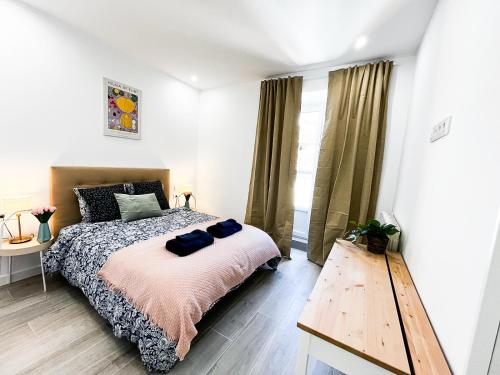 Madrid Private Rooms - Ferrer, Madrid